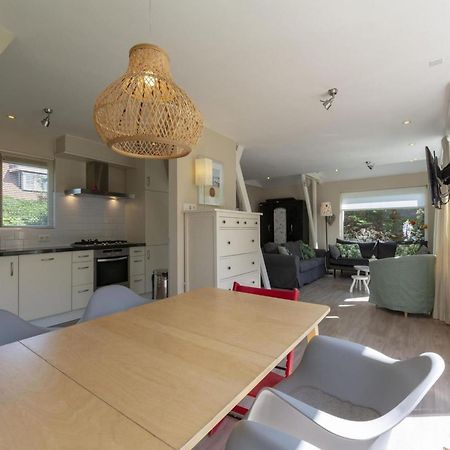 Cozy Holiday Home With Garden Sint Maartensvlotbrug Extérieur photo