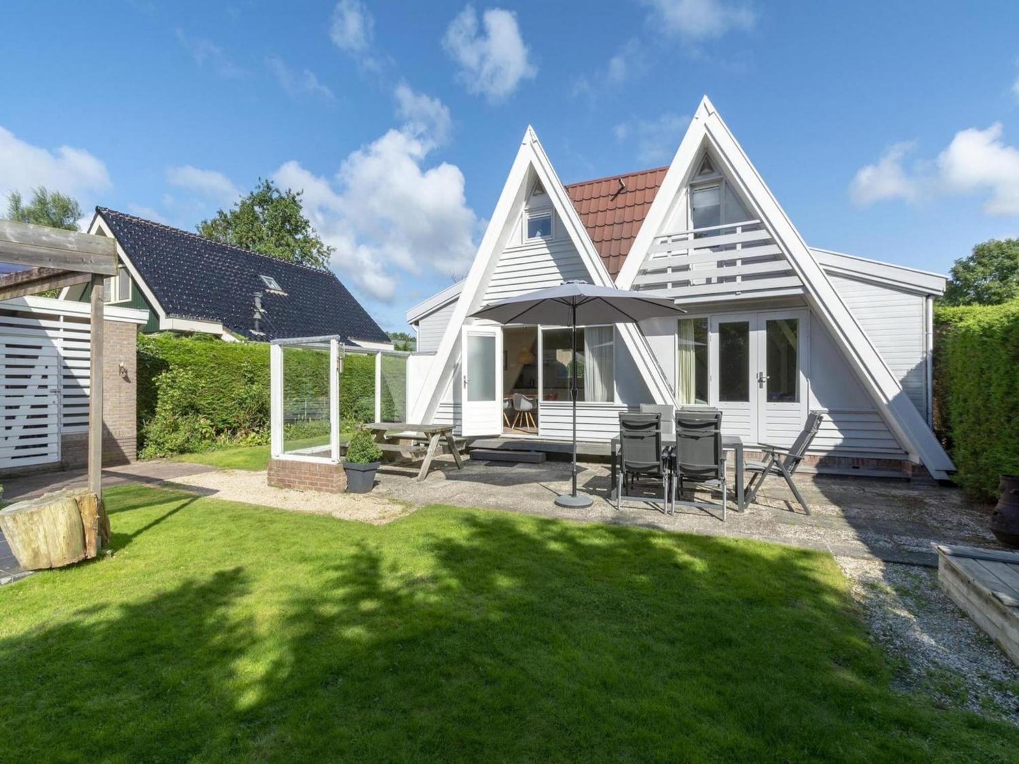 Cozy Holiday Home With Garden Sint Maartensvlotbrug Extérieur photo