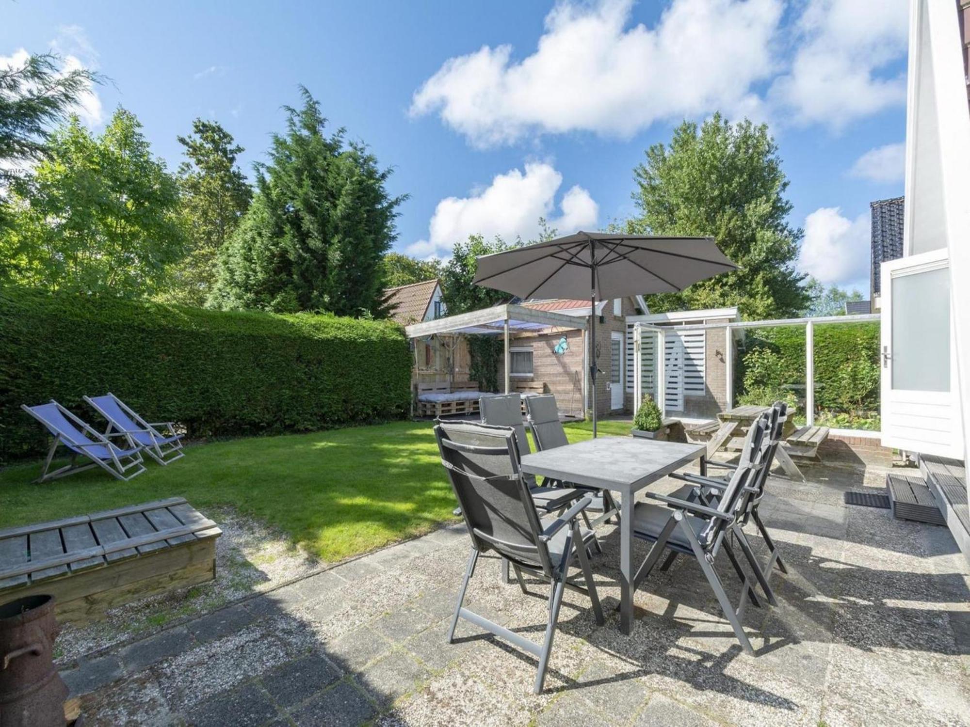 Cozy Holiday Home With Garden Sint Maartensvlotbrug Extérieur photo